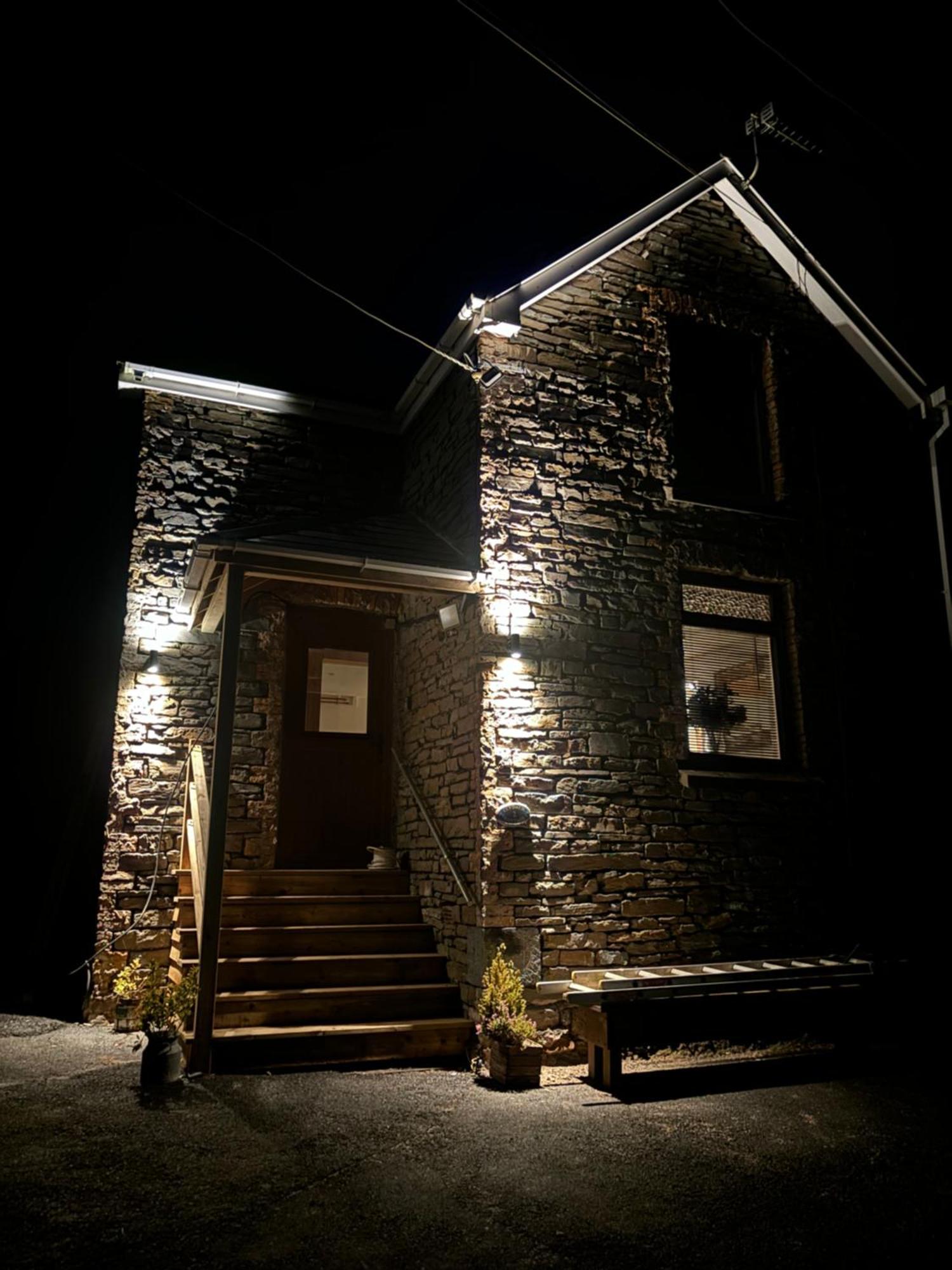Clydach Cottages Llanelli Extérieur photo
